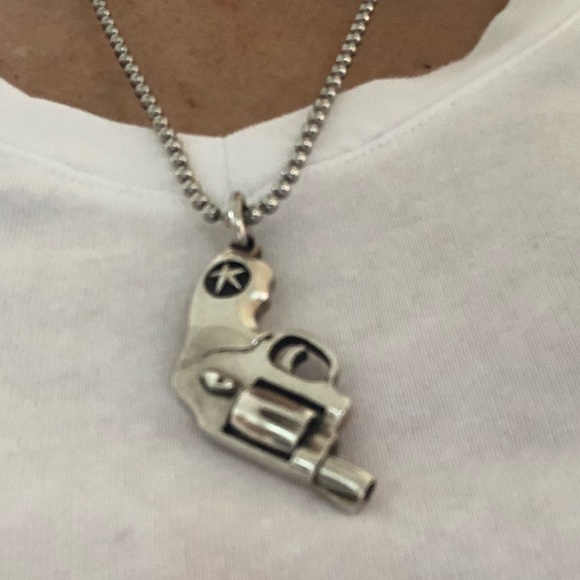 King Baby revolver necklace / sterling silver - Picture 1 of 4